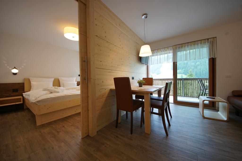Residence Plan De Corones San Vigilio Di Marebbe Pokoj fotografie